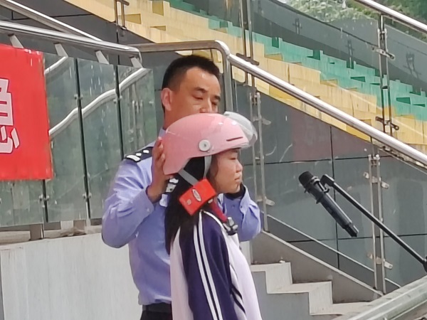 2024年5月20日，警校联合开展“人人讲安全  个个会应急”主题国旗下讲话活动3.jpg