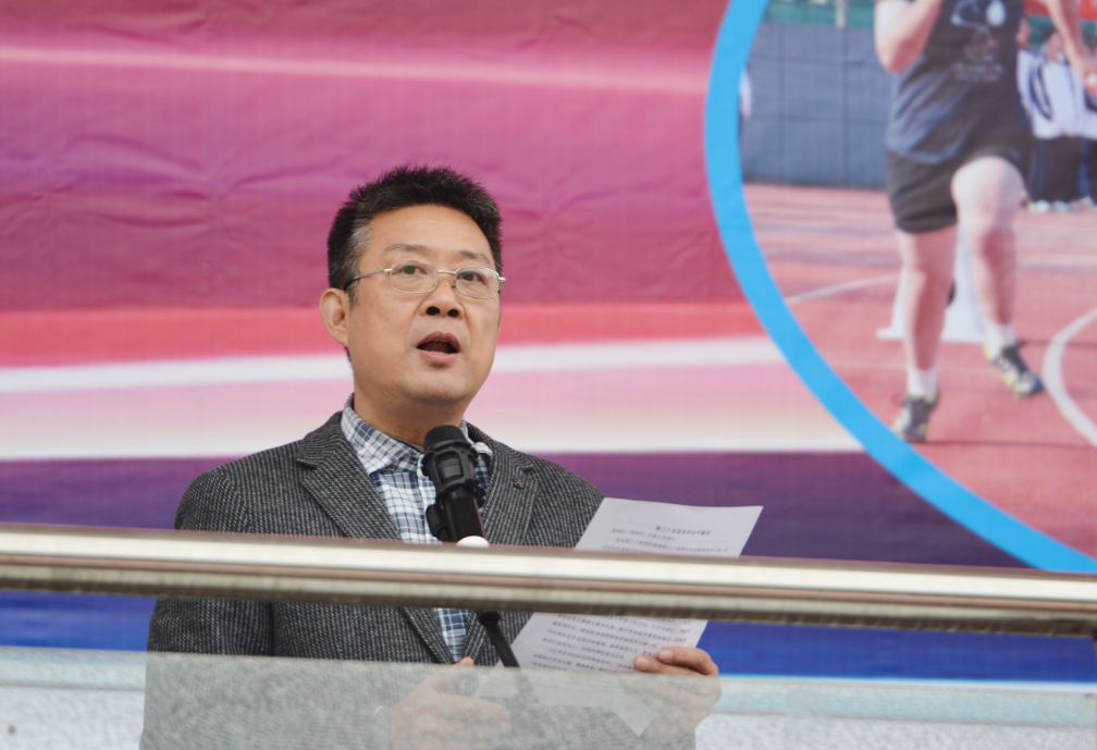 1b5f576c-e753-40da-ba92-324ae50f6b48