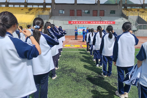 2025年6月13日，宁国市团市委到校开展防溺水宣传教育3.jpg
