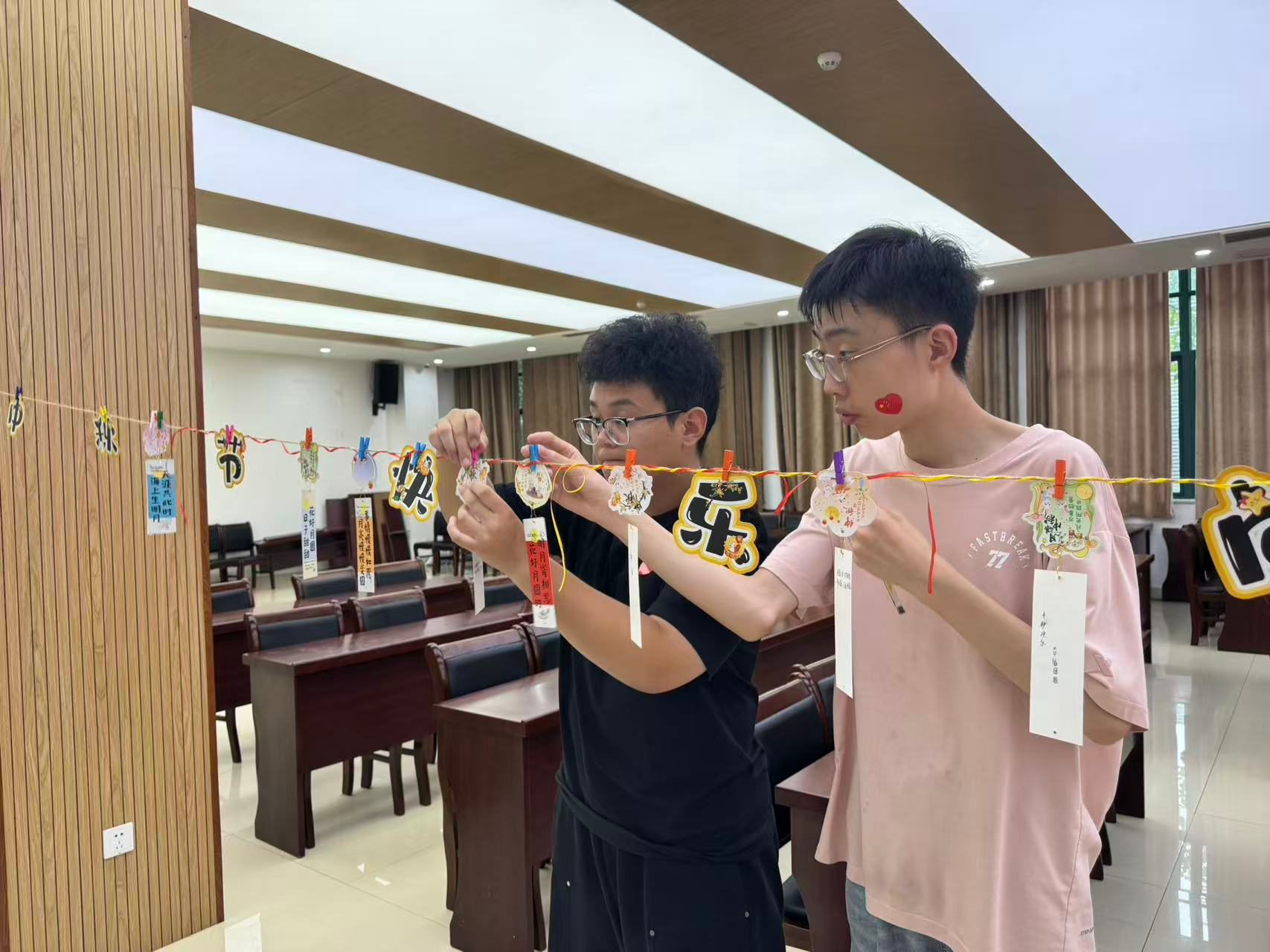 图片2.png 图片2.png